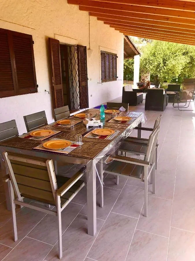 Tipica Villa Gallurese In Costa Smeralda Cugnana