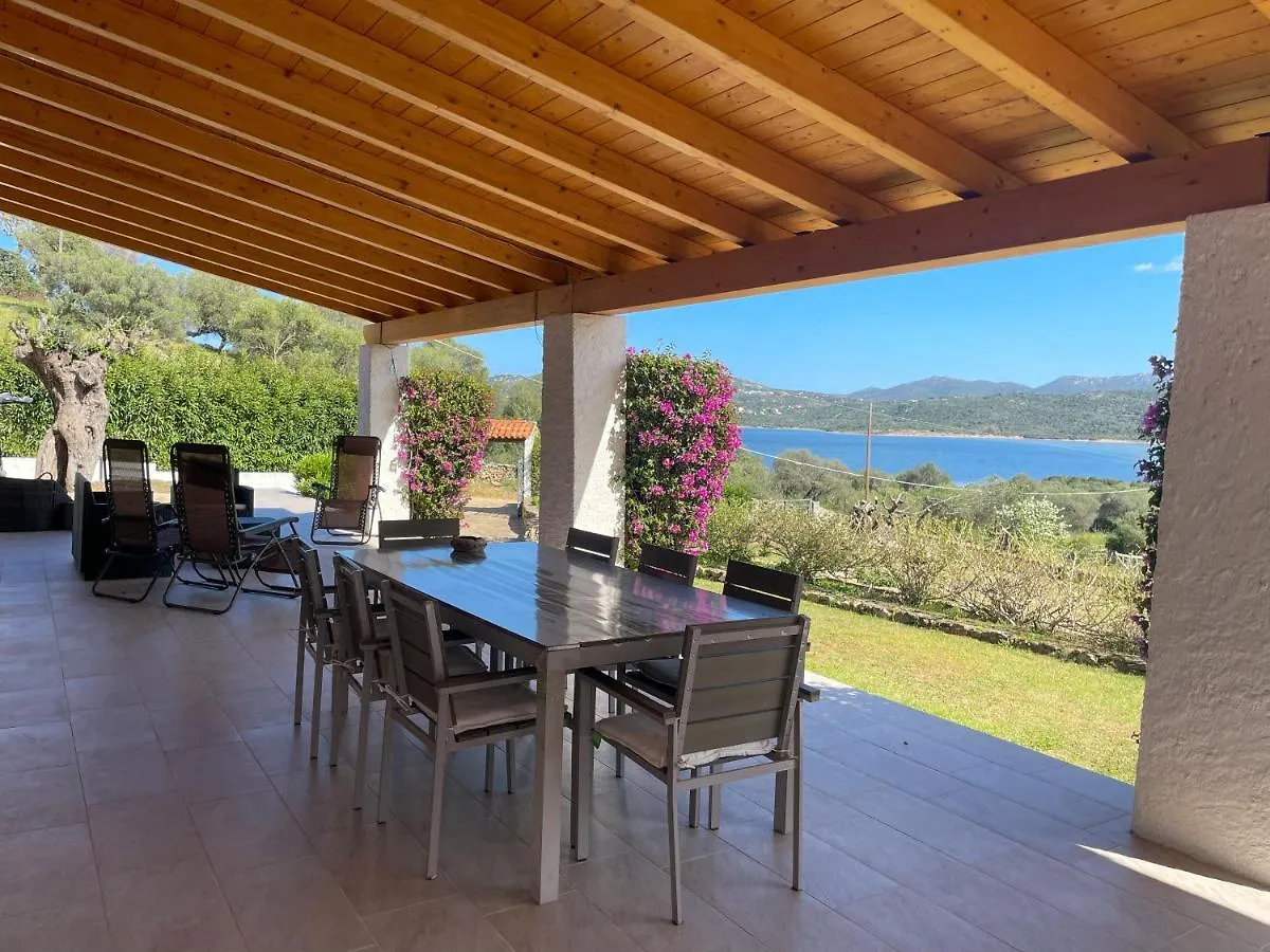 Tipica Villa Gallurese In Costa Smeralda Cugnana