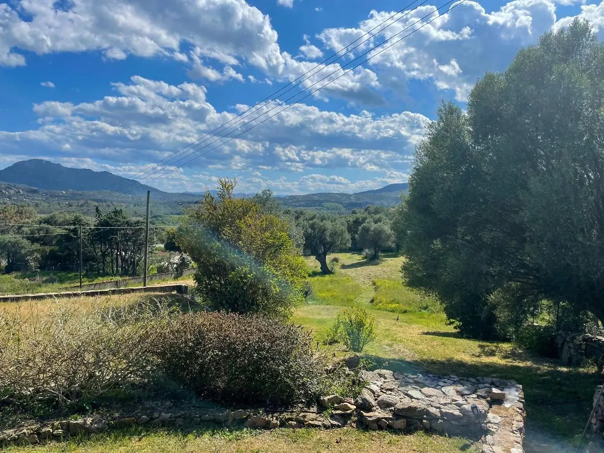 Tipica Villa Gallurese In Costa Smeralda Cugnana